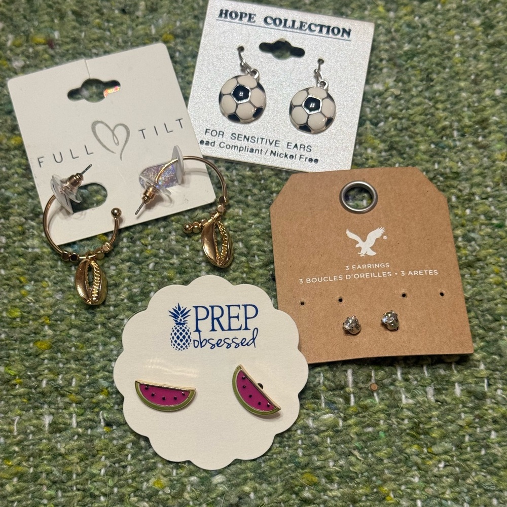 NWT Mixed Earring Bundle